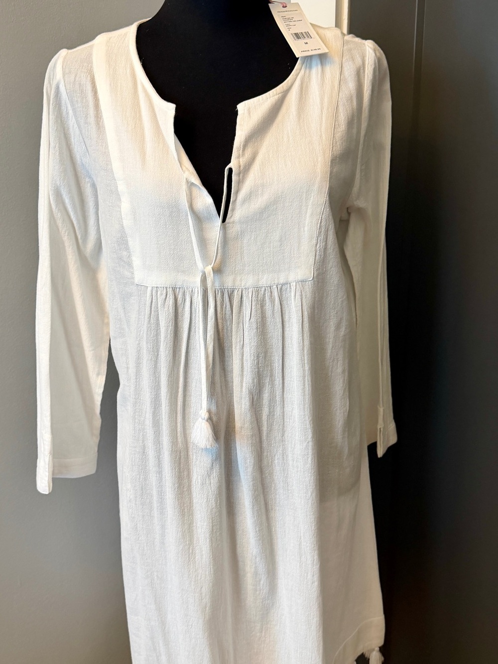 Vineyard Vines White Long-Sleeve Peasant Tunic with Tassel Tie
